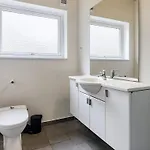 בית נופש 12 Person In Rodby-by Traum