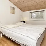 בית נופש 12 Person In Rodby-by Traum *