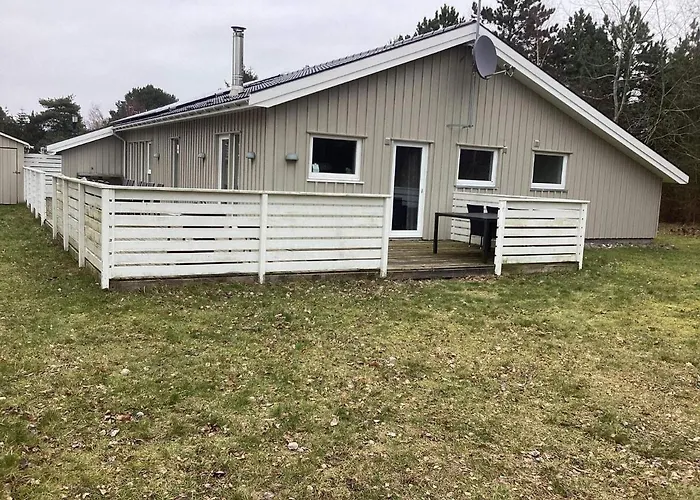 Holiday home 12 Person In Rodby-by Traum