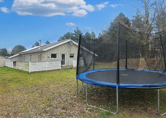 Holiday home 12 Person In Rodby-by Traum *